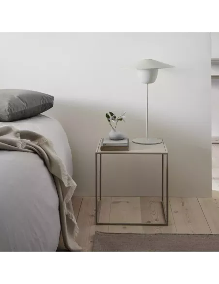 Vase Design en Porcelaine Nona Gris Clair