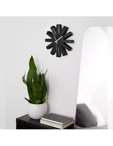 Horloge Murale Design en métal Ribbon noir - 30cm